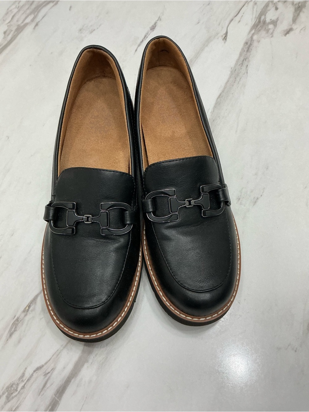Naturalizer Black Corinne Loafer Size 9